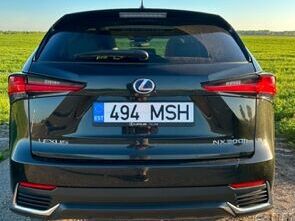 Lexus NX 300h 2.5 114кВ