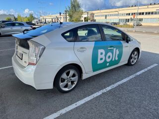 Toyota Prius 1.8 73kW