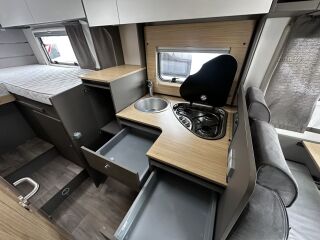 LMC Tourer LIFT H664G 2.0 125kW