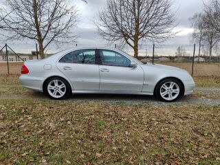 Mercedes-Benz E 220 Avandgarde 2.2 125kW