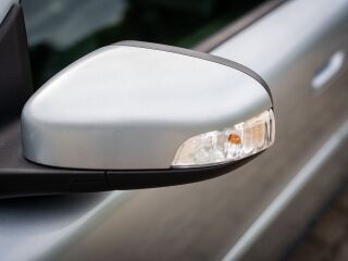 Volvo V70 Momentum 2.4 D5 120кВ