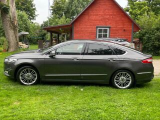 Ford Mondeo Vignale 2.0 110kW