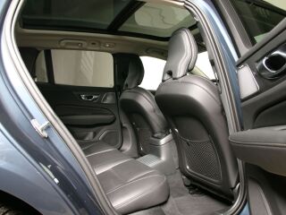 Volvo V60 AWD ULTRA DARK LUXURY XENIUM FULL 2.0 T8 Recharge Twin Engine Plug-In-Hybrid 335kW