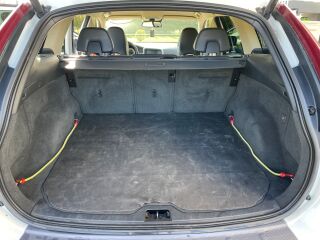 Volvo XC60 R-Design 2.4 D5 TDI 158kW