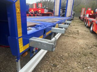 Kässbohrer LOWBED + 3-AXLE + NORDIC + STEERING AXEL + AXEL LI