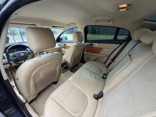 Jaguar XF 2.2 140kW