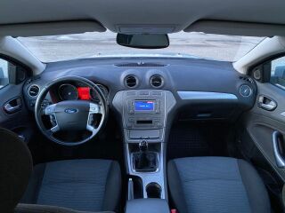 Ford Mondeo 1.8 92kW
