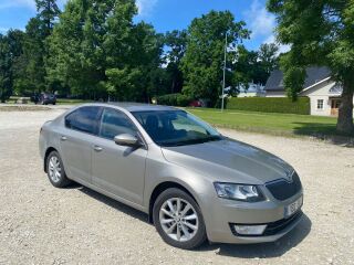 Skoda Octavia 5E 1.2 77кВ