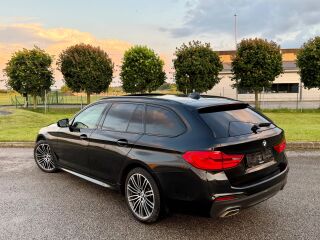 BMW 530 Touring xDrive M sportpakett H&K LED 3.0 d 195кВ