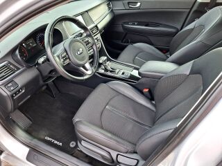 Kia Optima 1.7 104kW