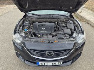 Mazda 6 SkyActiv-G Luxury i-ELOOP 2.5 R4 141kW