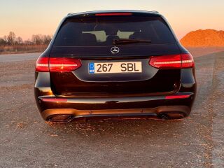 Mercedes-Benz E 350 AMG 3.0 190kW