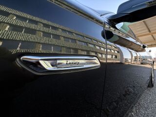 BMW 530 D Touring Luxury Sportpakett EU6 3.0 R6 TDI 190kW