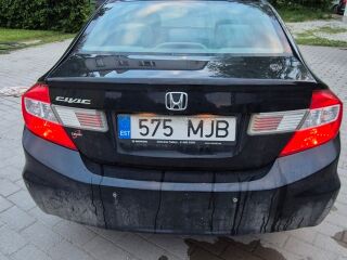 Honda Civic 1.8 104kW