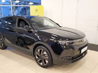 Opel Grandland GS Hybrid 136 e-DCS6 1.2 100kW