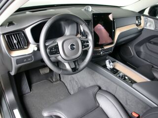 Volvo XC60 AWD ULTRA DARK LUXURY XENIUM FULL 2.0 T8 Recharge Long Range Plug-In-Hybrid MY26 335kW