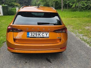Skoda Octavia Combi Elegance 1.5 TSI mHybrid 110кВ