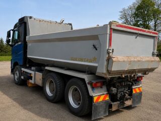 Volvo FH Volvo FH 540 + MUELLER MITTELTAL haagis 405kW