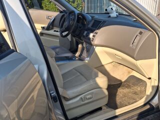 Infiniti FX35 3.5 209kW