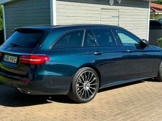 Mercedes-Benz E 400 AMG Night Pack 4 Matic 3.5 245kW