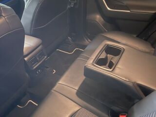 Toyota RAV4 Hybrid / Style / Technology Pakett 2.5 131кВ