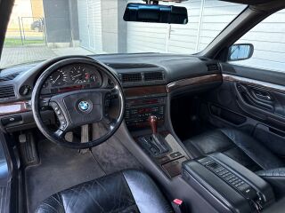 BMW 740 4.0 210kW