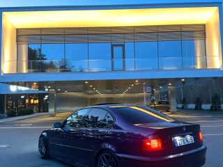 BMW 328 2.8 142kW