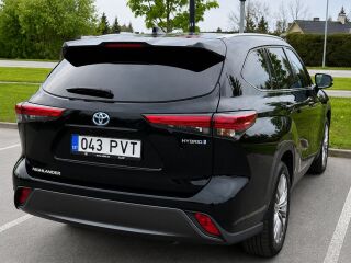 Toyota Highlander 2.5 140kW