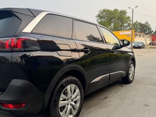 Peugeot 5008 1.5 96kW