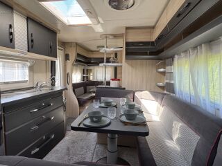 Hobby 650 KMFE DE LUXE Edition