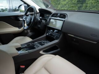 Jaguar F-Pace Prestige 2.0 132kW
