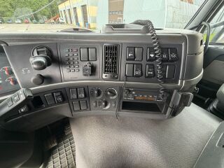 Volvo FM12 420 6X2*4 + MANUAL + PM SERIES 8 CRANE EURO 3 309kW