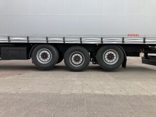 Kögel S24-1 NORDIC  6x2 AUTOLE