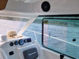Beneteau Antares 6.80 R5 Volvo penta D3 85кВ