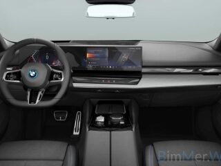 BMW 530 e xDrive Touring M-Sportpakett 2.0 220kW