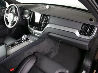 Volvo XC60 AWD ULTIMATE BLACK EDITION LUXURY FULL 2.0 T6 Recharge Long Range 293кВ