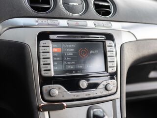 Ford S-MAX Elegance Edition 2.0 103кВ