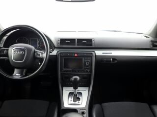 Audi A4 Quattro S-line ATM 3.0 TDI 171kW