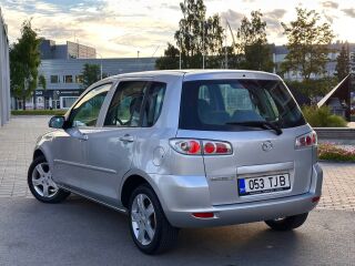 Mazda 2 Exclusive 1.4 59kW