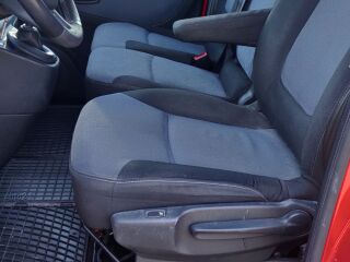 Opel Vivaro L2H2 1.6 R4 TDI 88кВ