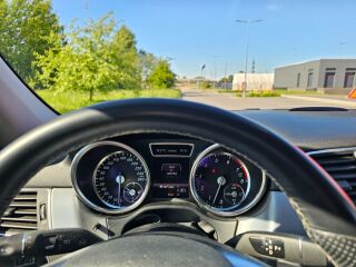 Mercedes-Benz ML 350 4MATIC 3.5 225kW