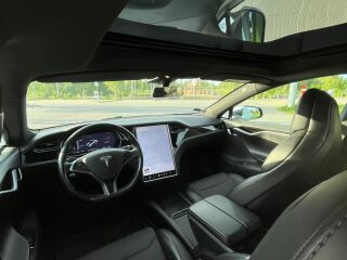 Tesla Model S 158кВ