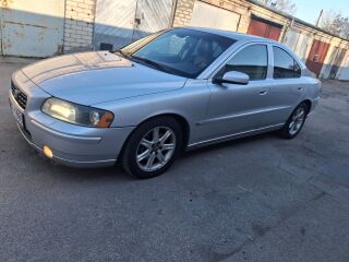 Volvo S60 2.4 D5 TDI 121kW