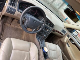 Volvo V70 Long 2.4 147кВ