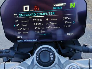 BMW F 900 R R2 77kW