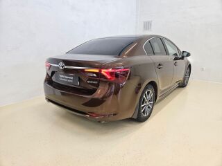 Toyota Avensis Active 108kW