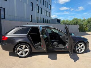 Audi A4 Avant Ambiente quattro 2.0 R4 TDI 125kW