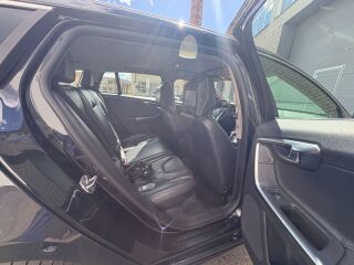 Volvo V60 2.4 158kW