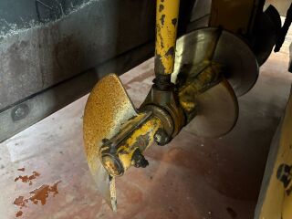 CAT / Caterpillar AP255E 34kW