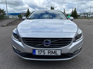 Volvo V60 SUMMUM 2.0 D4 140kW
